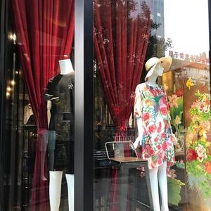 女装店橱窗装饰窗帘宿舍门帘窗纱墙角背景服装店遮光床头个性拍照