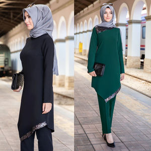 新款穆斯林女士礼拜衣服迪拜套装两件套斋节回族连衣裙长袍