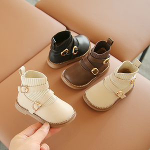 春季小公主靴子0-5岁幼儿马丁靴短 女宝宝学步软皮鞋婴儿英伦中筒