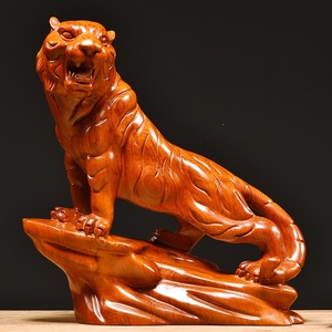 木雕摆件老虎年吉祥物实木头质雕刻动物生肖玄关桌面客厅装饰礼物
