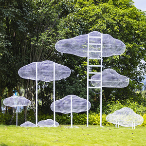 不锈钢镂空云朵抽象人物玻璃钢雕塑金属铁艺网格园林景观装饰摆件
