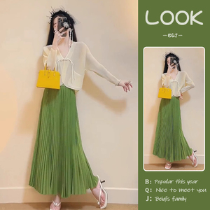 今年流行新中式国风衬衫女夏天多巴胺穿搭时尚减龄绿色半身裙套装