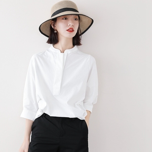 日系轻奢白衬衫女设计感小众 洋气时尚个性V领七分袖小宽松衬衣