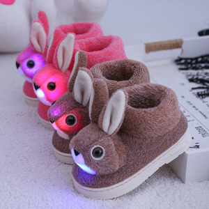 冬天儿童棉拖鞋女童宝宝棉鞋包跟男可爱5闪灯兔兔4软底2防滑3大童