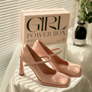 「颖儿同款」婚鞋粉色白色漆皮细跟复古高跟鞋8cm