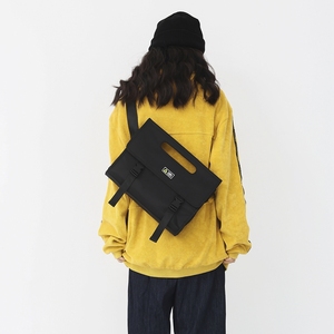 尼龙牛津布斜挎包女上课设计感方包单肩包简约公文包文件小手提包