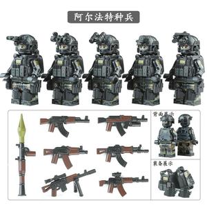 阿尔法部队俄军特种兵AK47武器RPG枪人仔拼装积木男孩子玩具