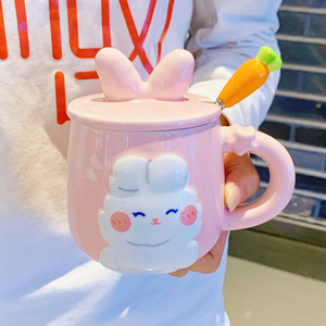 可爱兔兔杯子带盖带勺子陶瓷水杯女生创意马克杯情侣办公室咖啡杯
