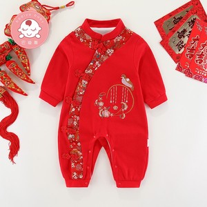 新生婴儿满月衣服春季女宝宝喜庆拜年服红色连体衣百天1周岁2礼服
