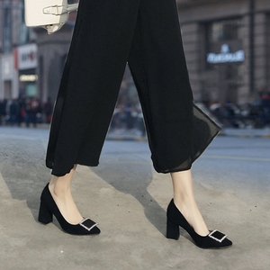 鞋子女学生韩版2024春秋季新款浅口百搭黑色工作鞋搭扣粗跟高跟鞋