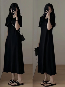 赫本风高级感宽松显瘦黑色连衣裙子女夏季t恤裙2024新款气质长裙