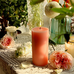 香薰蜡烛彩色圆柱红粉橙浆果牡丹樱花香家用照明氛围浪漫晚餐摆件