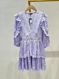 maje24春夏 法式荷叶边V领纯色收腰连衣裙 紫罗兰裙子MFPRO03495