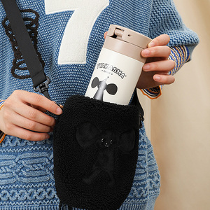 【杯套】日本MOMO联名塔卡沙斜挎保温水杯套女黑色包包杯子便携