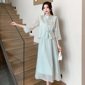 新中式国风盘扣刺绣衬衫女春装日常通勤小个子仙女半身裙两件套装