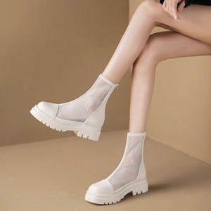 白色网纱内增高短靴女2024年夏季新款平底凉靴百搭厚底透气网靴子