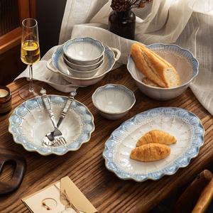 烟蓝陶瓷碗碟套装家用2023新款餐具法式浮雕米饭碗高级感轻奢碗盘