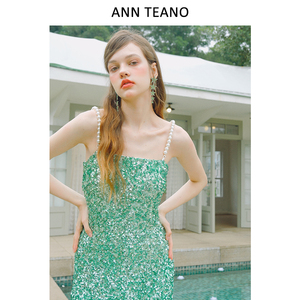 【明星同款】Ann teano 绿野仙踪珍珠肩带水晶亮片吊带连衣裙