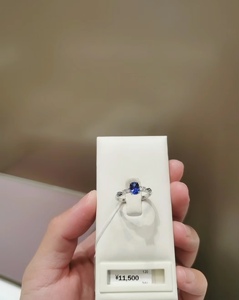 周大福代购一口价7折蓝宝石钻石戒指