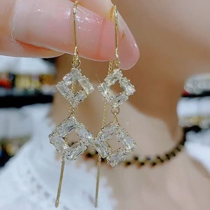 时尚流行韩版菱形流苏耳线几何方块锆石镶嵌方块防丢耳线耳环女