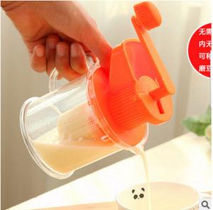 家用手摇水果榨汁机便携式小型手工挤压器手动炸果汁手磨豆浆机