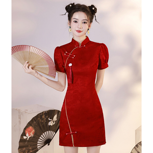 红色旗袍新款2024敬酒服新娘平时可穿改良年轻款少女新中式连衣裙