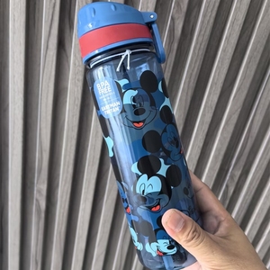 澳洲Smiggle水杯儿童运动吸管水壶拉杆包喷雾水瓶米妮米奇杯书包