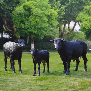 仿真安格斯黑牛雕塑牛肉火锅店铺装饰黄牛摆件大型西门塔尔牛模型