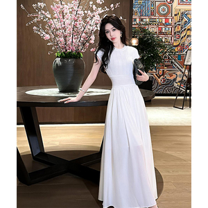白色连衣裙法式高端精致气质女神范高级感御姐风生日礼服长裙夏季