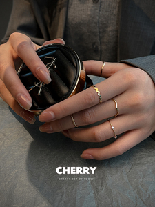 金色素圈五件套戒指女﻿极简高级设计感食指戒精致叠戴关节戒指环