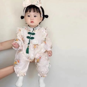 中国风连体衣婴儿新款秋季薄款男女宝宝唐装哈衣水墨画外出爬爬服