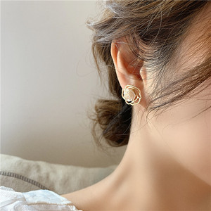 韩国925银针山茶花小香耳钉简约女气质复古花朵耳环时尚新款耳饰