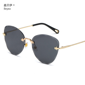 New personalized sunglasses UV protection fashion cut edge r