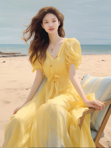 度假风黄色雪纺连衣裙2024新款女夏季高端轻奢v领收腰仙气长裙子