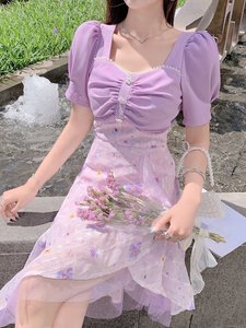张心子「温柔跳跳糖」今年流行裙子2021夏装新款紫色碎花连衣裙女