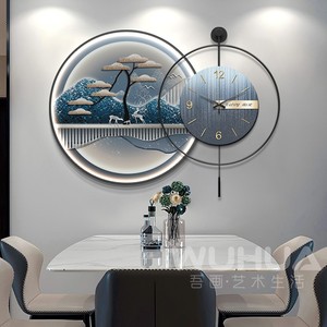 餐厅装饰画静音钟表挂钟带LED灯高档大气麋鹿客厅背景墙时钟挂画