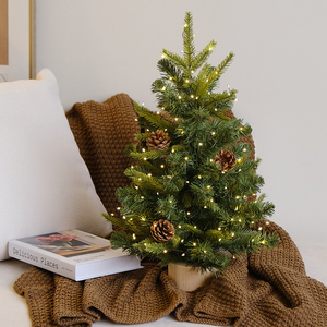 小型圣诞树装饰新款仿真树家用迷你桌面装饰聖誕樹摆件高级感裸树
