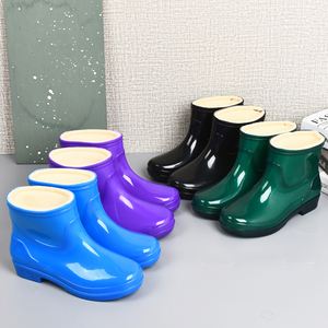 冬季加绒雨鞋成人女士外穿短筒胶鞋厨房洗碗防滑厚底耐磨保暖雨靴