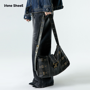 Vone SheeE原创小众设计品牌轻奢高级感斜挎单肩包宽肩带通勤女包
