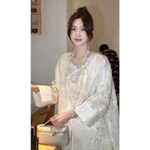 新中式国风女装重工白色刺绣上衣轻薄透气欧根纱白色防晒开衫夏季