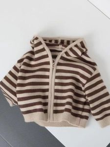 巴­拉巴­拉20韩系24春季新款男童女童拉链条纹开衫毛衣宝宝针织洋