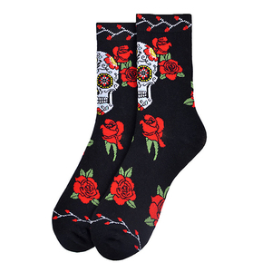 亚马逊外贸新款趣味骷髅头玫瑰提花潮袜男女棉袜街头滑板中高筒袜