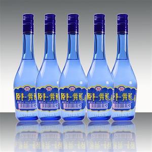 卧龙玉液蓝瓶陈酿纯粮白酒小瓶装浓香型52度150ml瓶整箱老牌子