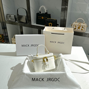 MACK JRGDC真皮镭射亮片手提包包2023新款高级感化妆盒子包女斜挎