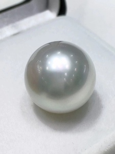 日本进口真科研证书维纳斯澳白裸珠对珠定制耳钉戒指吊坠正圆极光
