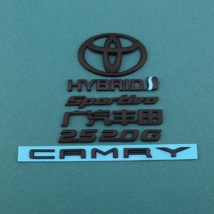 适用于丰田八代凯美瑞黑车标 CAMRY字母标运动版标后尾箱黑武士贴