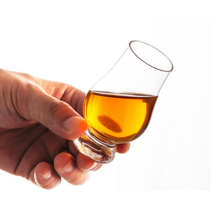 日式威士忌酒杯标准闻香杯水晶玻璃凯恩杯专业品酒杯ISO品鉴杯子