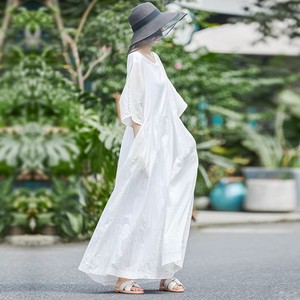 高端苎麻连衣裙女2024新款夏季禅意棉麻袍子宽松显瘦白色仙女长裙