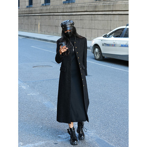 Luna7xi 黑色设计感无领毛呢外套女2023年冬季高级感长款呢子大衣