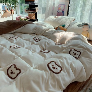 多喜爱ins卡通小熊床上用品四件套床单被罩被套学生单人宿舍三件